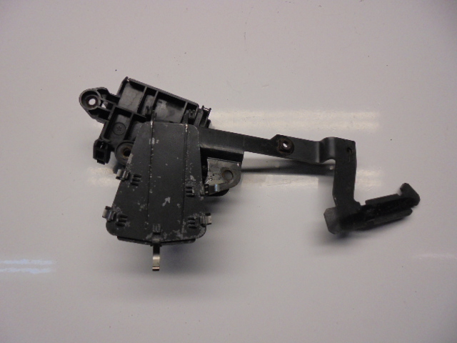 фото №3, Mercedes actros mp3 з'єднувач колодка струму рами