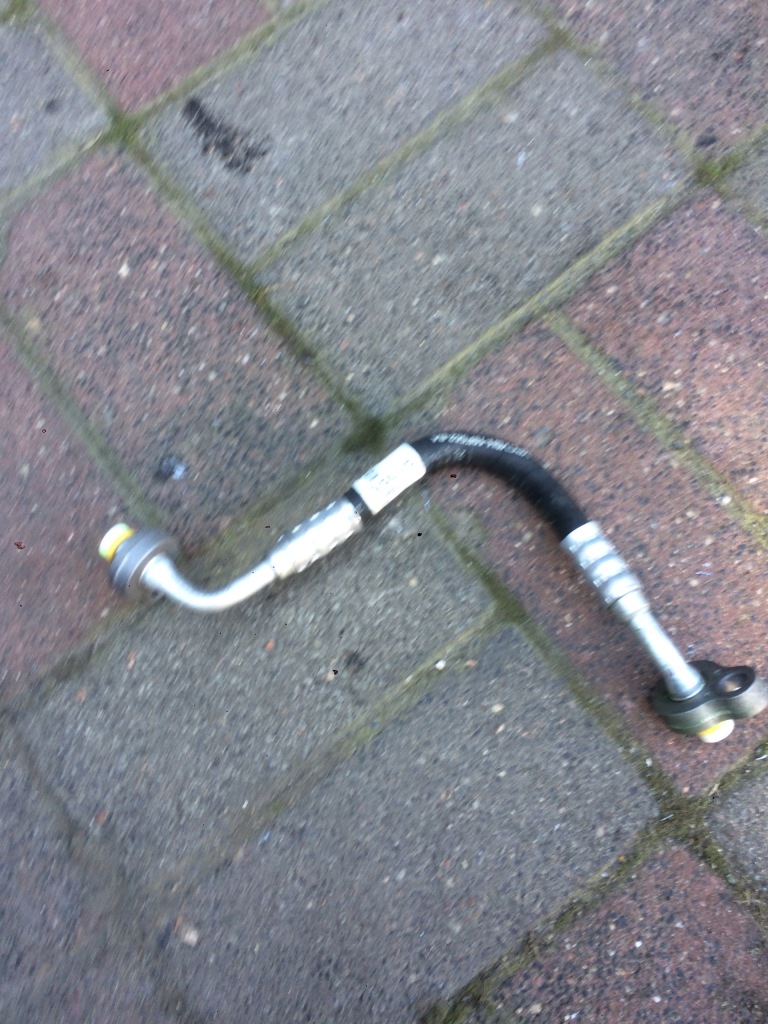 фото №1, Volvo v40 19r патрубок шланг кондиціонера 31455314