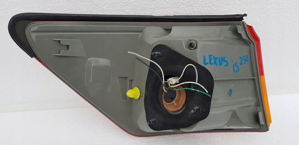 фото №8, Lexus is 220 is 250 лампа задня задня