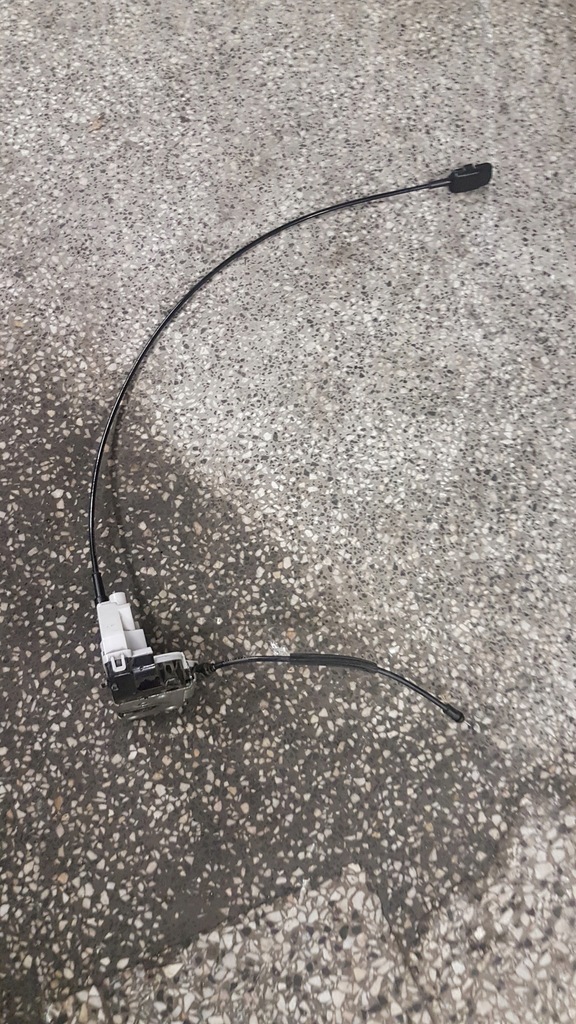 фото №1, Замок дверь renault twingo ii lift 3d правый 4 pin