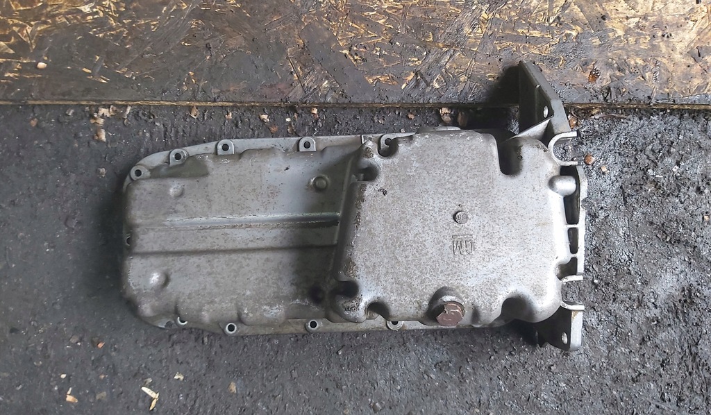 фото №1, Поддон масляная vectra b lift 1.6 r90400134