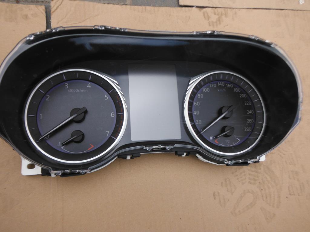 фото №1, Infiniti q50 2.2 d приборы счетчик