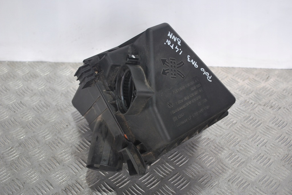 фото №1, Volkswagen оригінальний номер 6q0129601ar корпус фільтра повітря