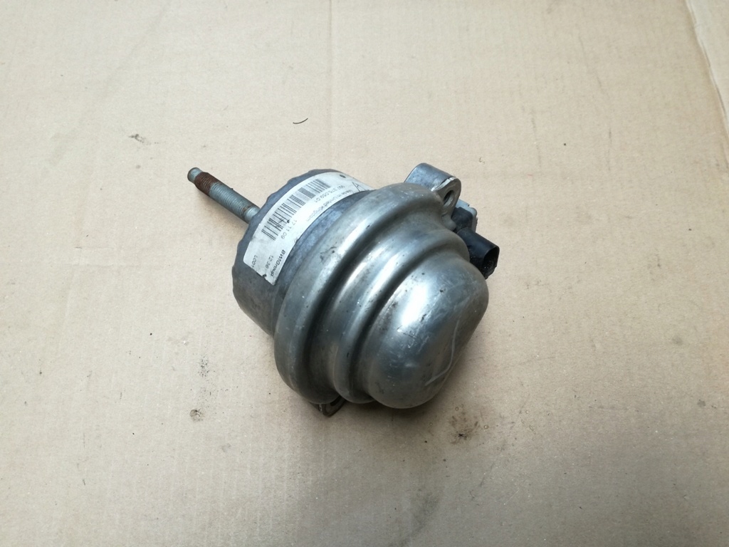 фото №1, Porsche carrera 911 997 подушка 99737505901 radom