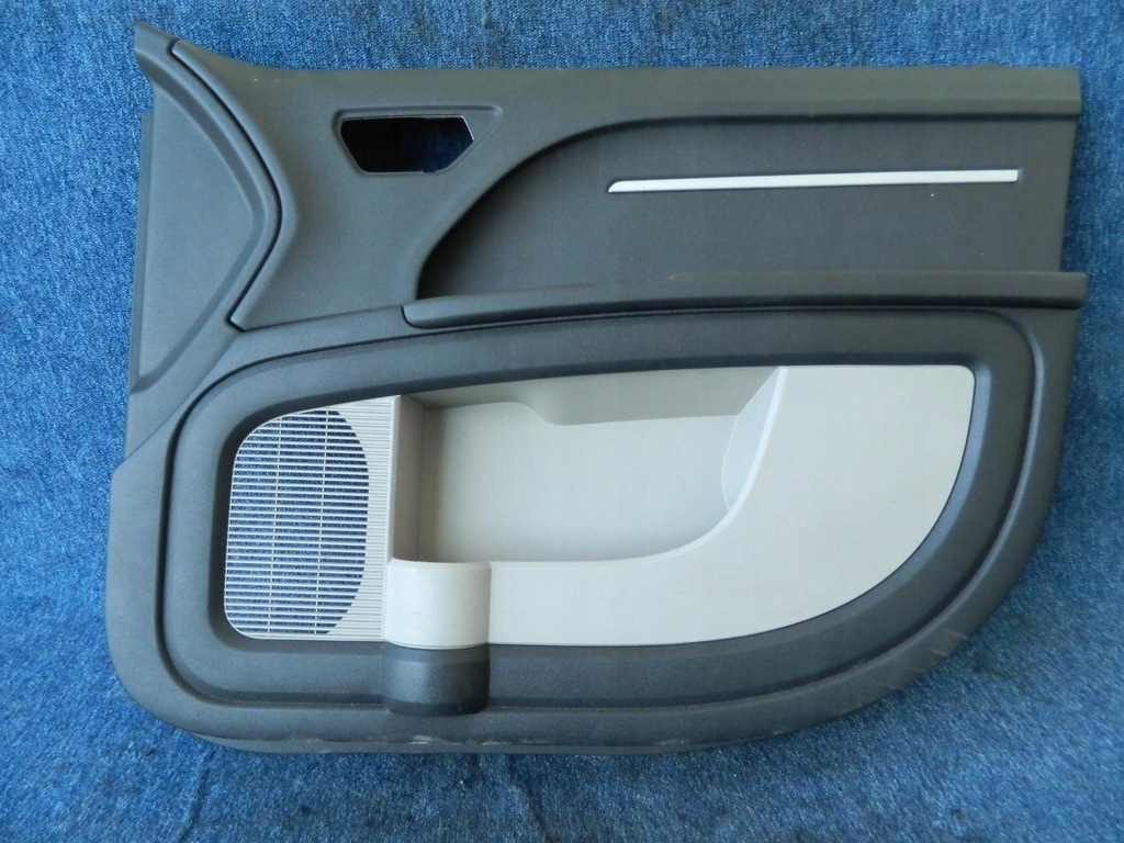 фото №1, Обшивка оббивка двері dodge journey правий передній