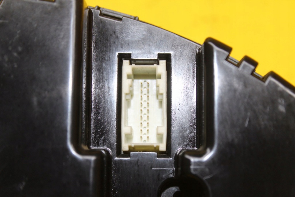 Счетчик приборная панель bmw e46 sedan 2.0 d 8386096 Недорого