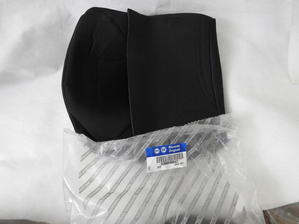 фото №8, Чехлы na подголовники задняя fiat panda ii чёрные 2szt