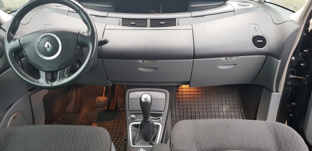 фото №2, Крышка средняя бардачка консоль верхний renault espace 4 lift