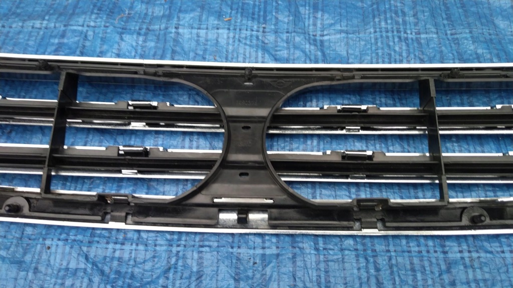 Mini r50 решітка радіатора решітка  радіатора prawie ідеальний стан хром gliwice orzesze Недорого