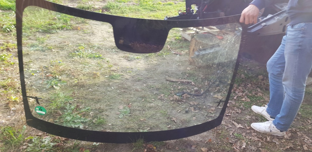 фото №4, Скло лобове mercedes w447 датчик камера