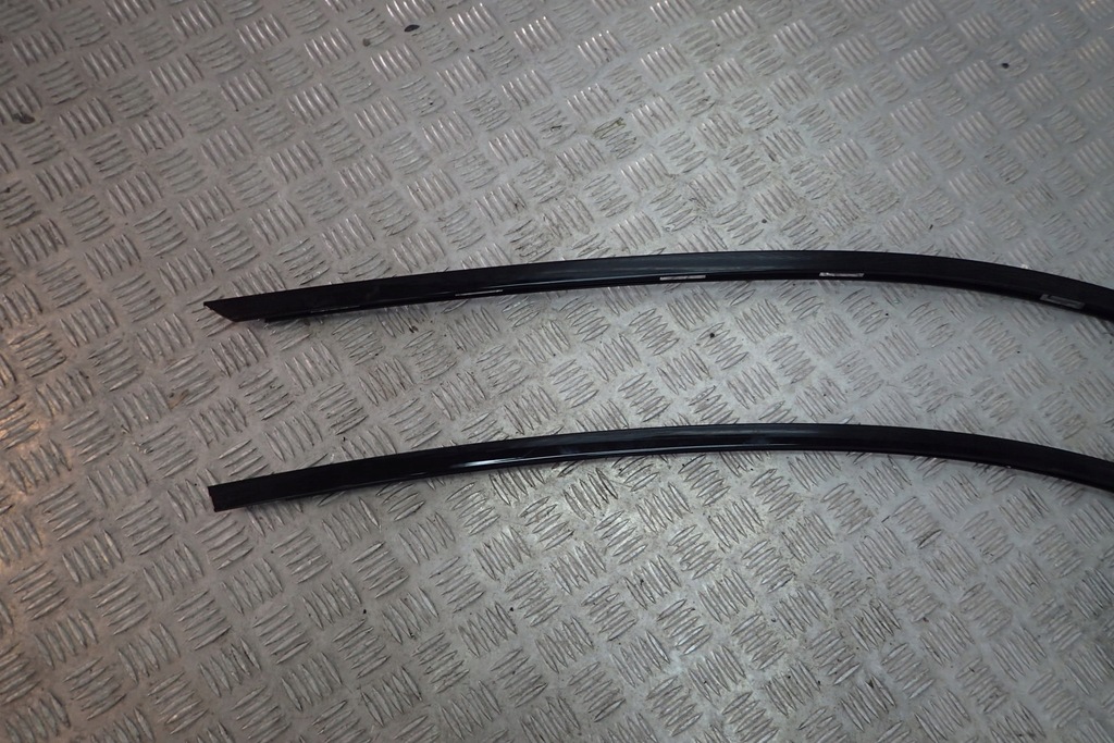 фото №2, Bmw m4 4 f82 молдинг кузовная кровельная левая