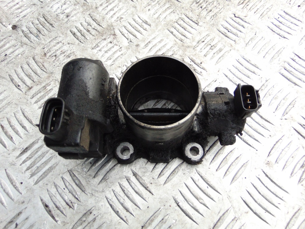 фото №1, Lexus is ii is220d дроссельная заслонка 2.2 2005-