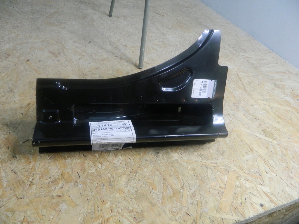 фото №1, Renault trafic iii 3 порог правый pod двери раздвижной