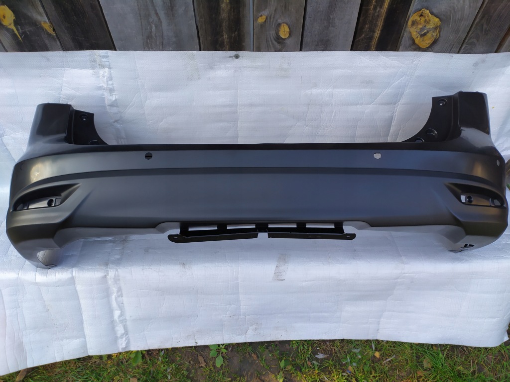 фото №1, Новый бампер задняя mazda 5 ii cw premacy 10-15