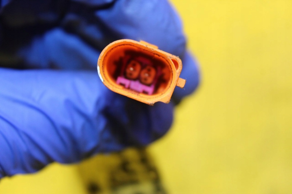 фото №4, Датчик температура вихлопних газів a6 c7 3.0tdi 059906088bb