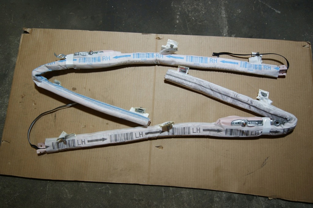 фото №1, Citroen c3 iii шторка безопасности воздушная правая 2018r