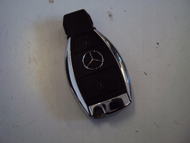 фото №5, Замок зажигания ключ mercedes a b klasa w176 w246