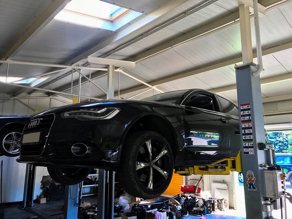 фото №7, Двигатель audi q7 3.0 tdi clz kompletny