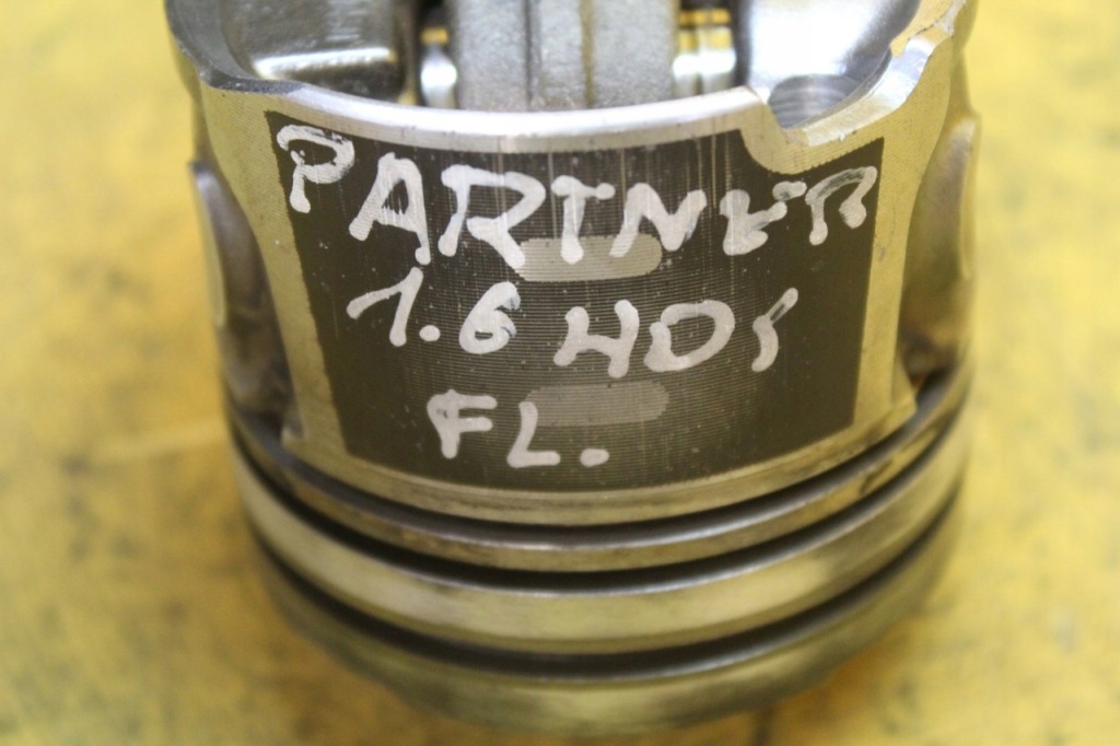 фото №3, Поршень шатун шатун partner 1.6 hdi 10jb79