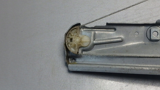 фото №7, Renault clio ii підйомник скло лівий задня