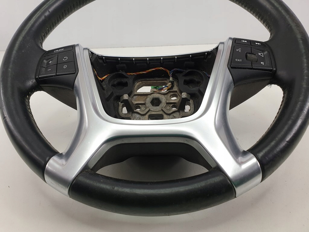 фото №10, Повітропровід мультифункція шкіряний volvo v70 iii s80