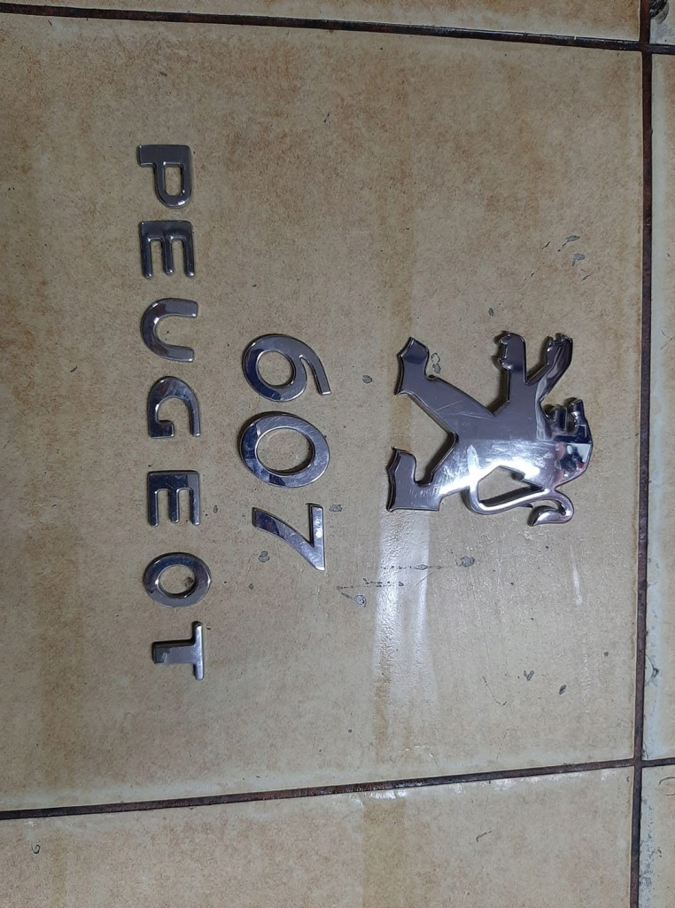 фото №1, Емблема lwa з кришки sedan peugeot 607 'sam lew'