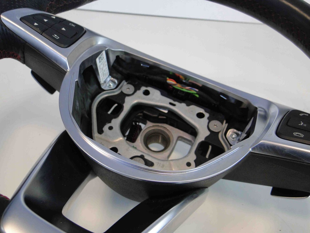 фото №5, Mercedes gla x156 воздуховод amg руль 156