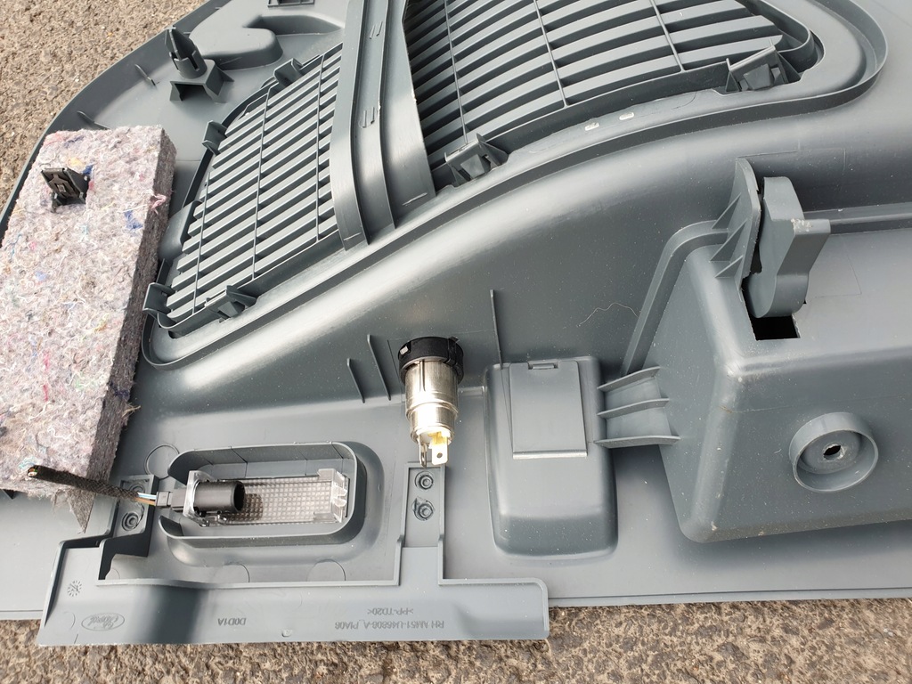 фото №10, Обшивка багажника ford grand cmax mk2 titanium 14r.