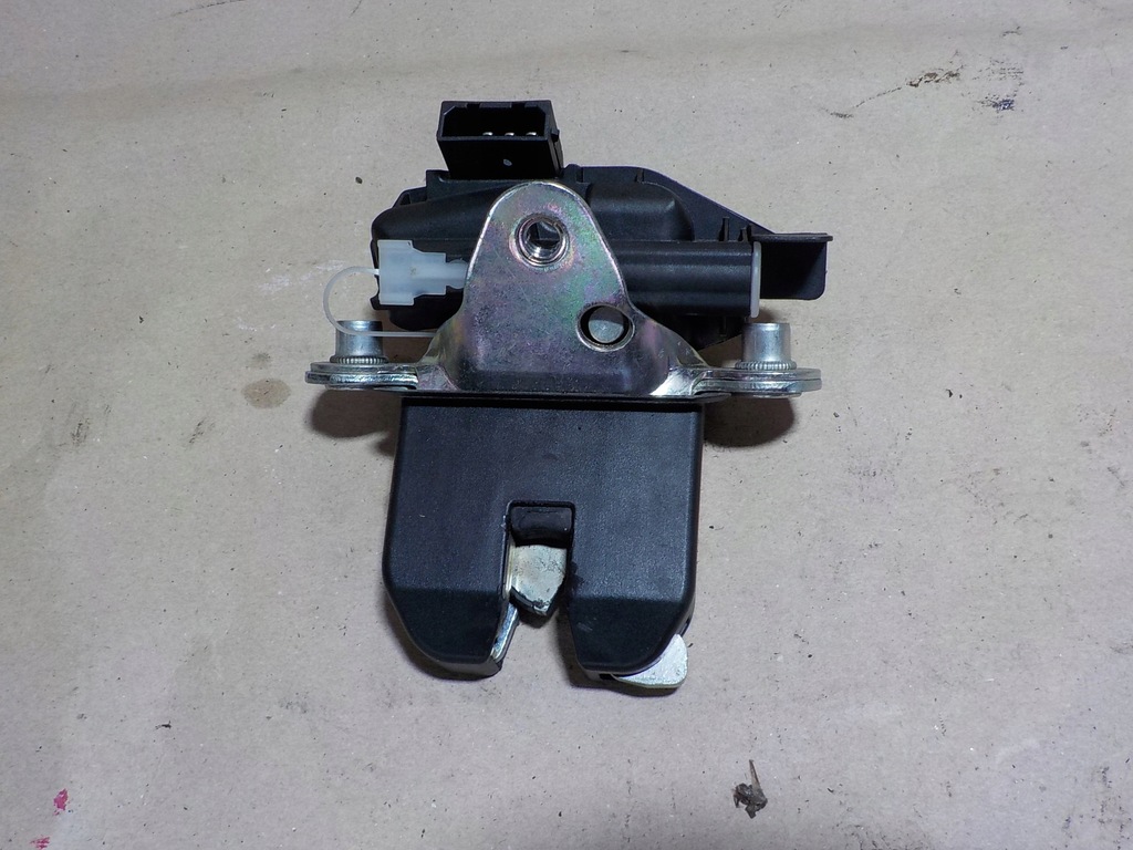 фото №5, Fabia ii замок кришки багажника 5j0827501c