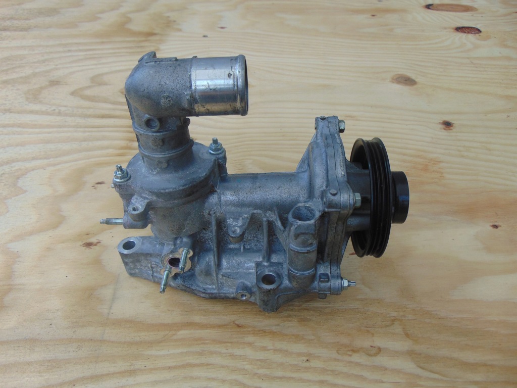 фото №2, Насос wody lexus is300 hybrid