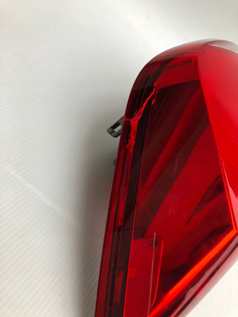 фото №11, Лампа задня права seat leon iii kombi 5f9945096