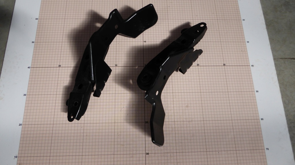 фото №1, Кронштейн подрамник infiniti q50 2013-up