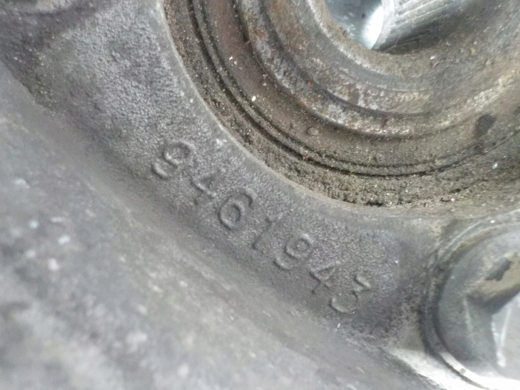 фото №5, Volvo v70 ii 2.4 поворотный кулак левая перед