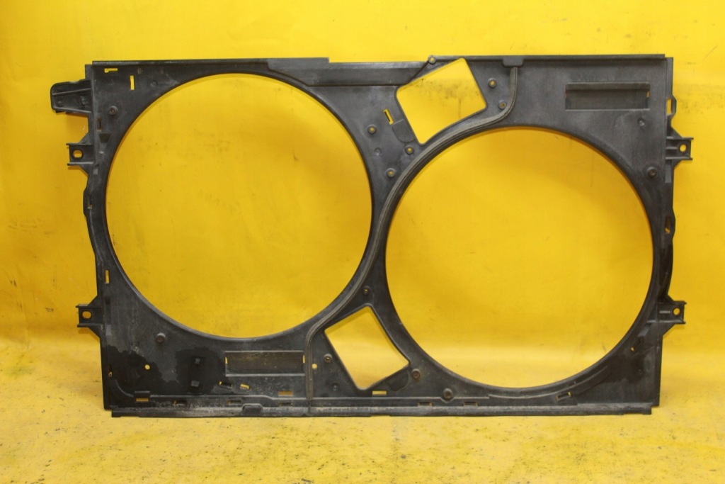 фото №1, Корпус вентилятора vw phaeton 3d0121191j 3.2 fsi