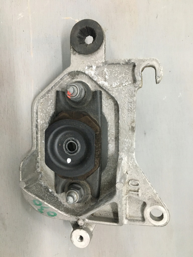 фото №1, Кронштейн коробки передач scenic iv