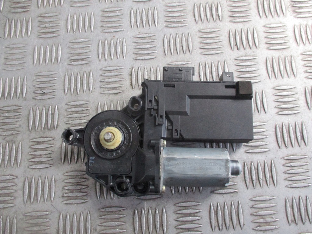 фото №5, Моторчик скло правий перед peugeot 307 01-07