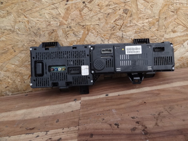 фото №4, Renault scenic iii 1,6 dci дисплей счетчик eu