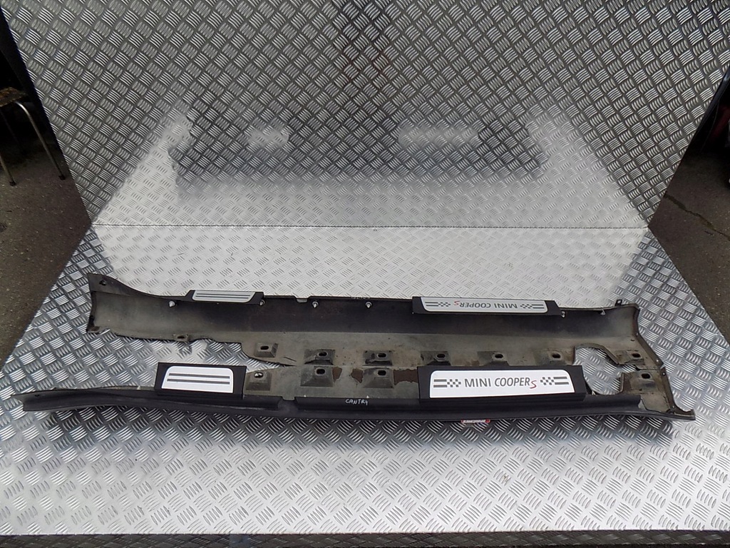 фото №2, Mini country-man r60 молдинг поріг права оригінал