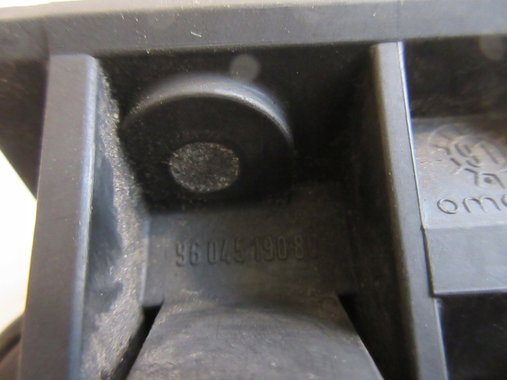 фото №6, Крышка заливной топлива peugeot 605 9604519080