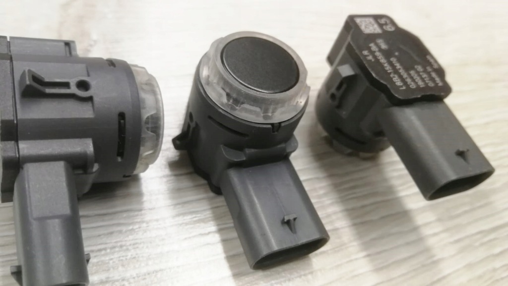 фото №1, Датчик pdc jaguar f-pace new t2r36357 оригинал