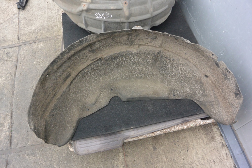 фото №4, Подкрылок задние левая правое audi q7 4l lift kpl