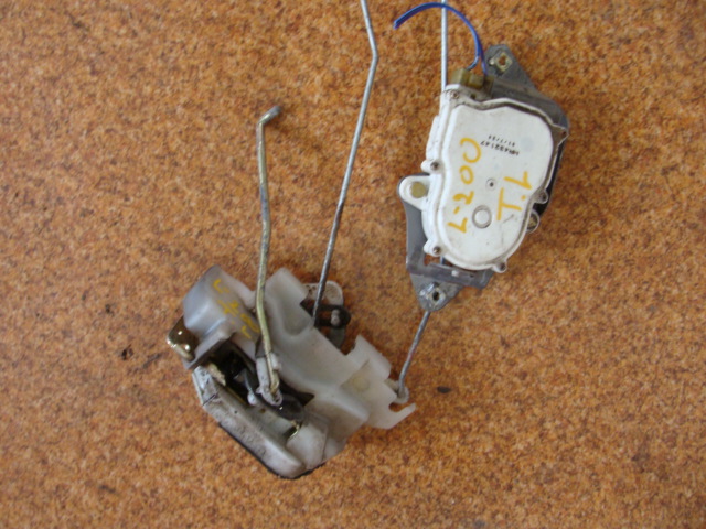 фото №1, Mitsubishi l200 04r замок привід задня лівий