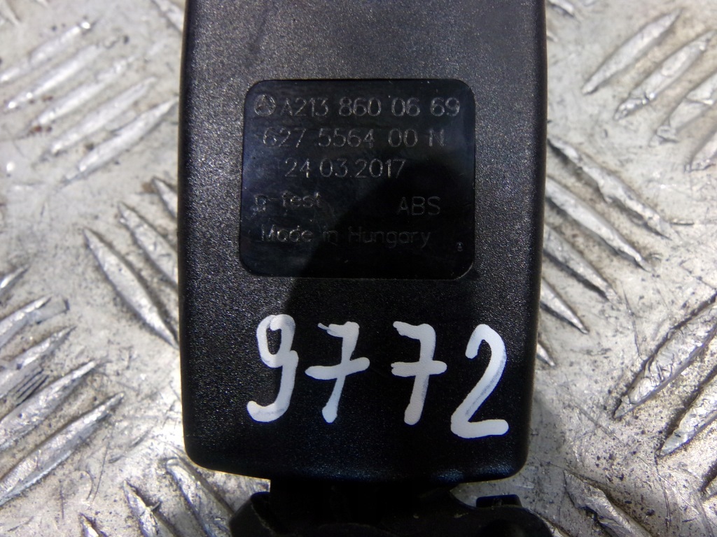 фото №1, E w213 клипса поперечина задняя a2138600669 mercedes