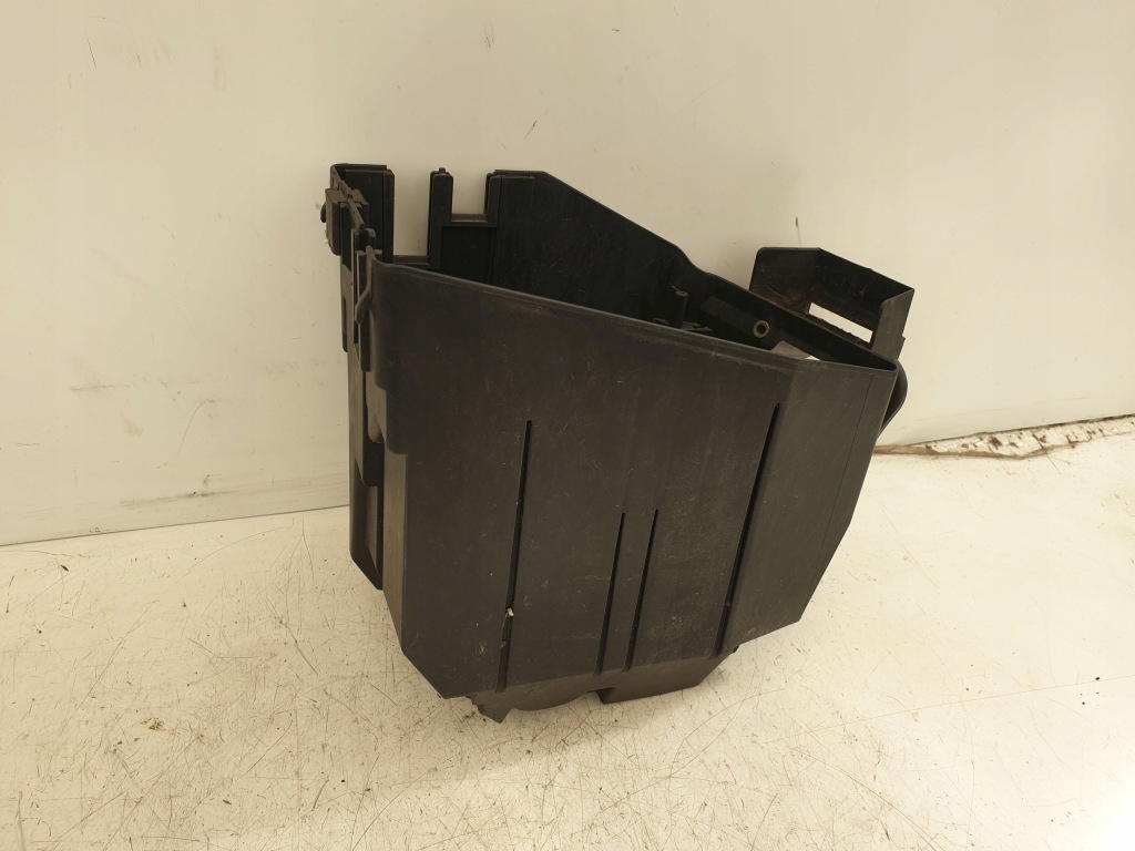 фото №1, Корпус предохранителей компьютер mercedes c w203 eu