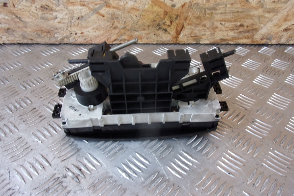 фото №5, Панель управление вентиляция aveo t200 04-