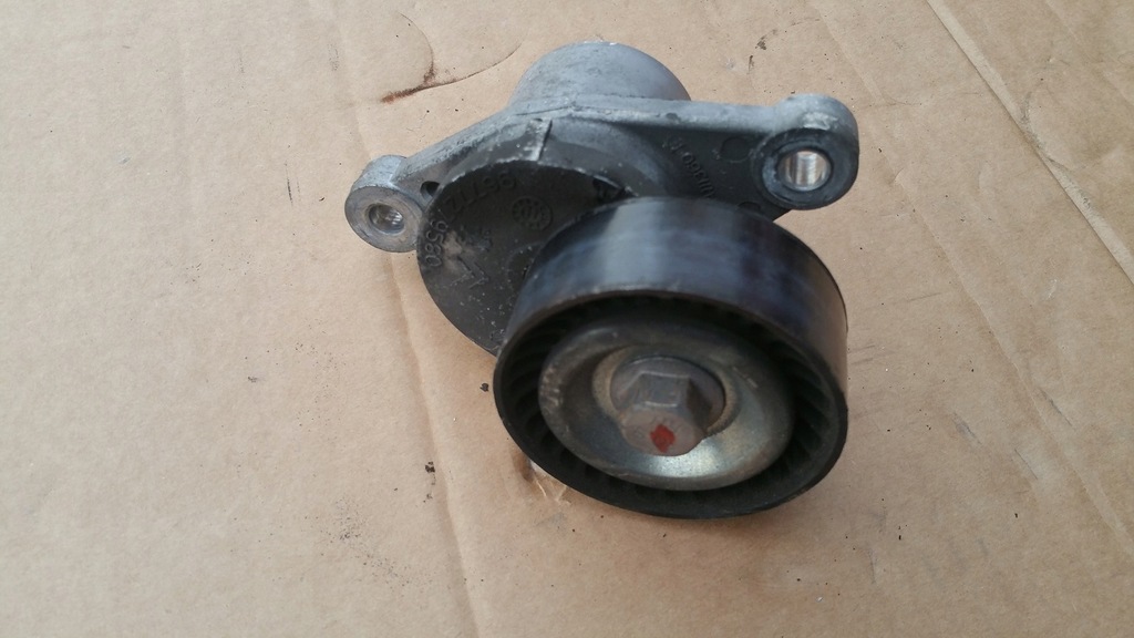 фото №1, Citroen c4 ii 1.6 hdi натягувач ремінь