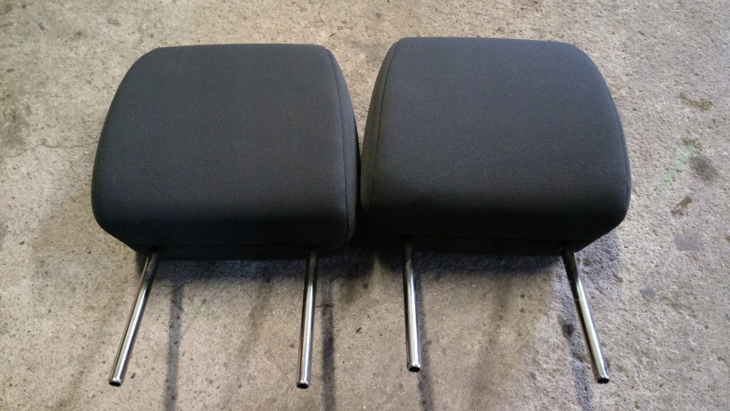 фото №1, Mazda 3 03-09 подголовник перед