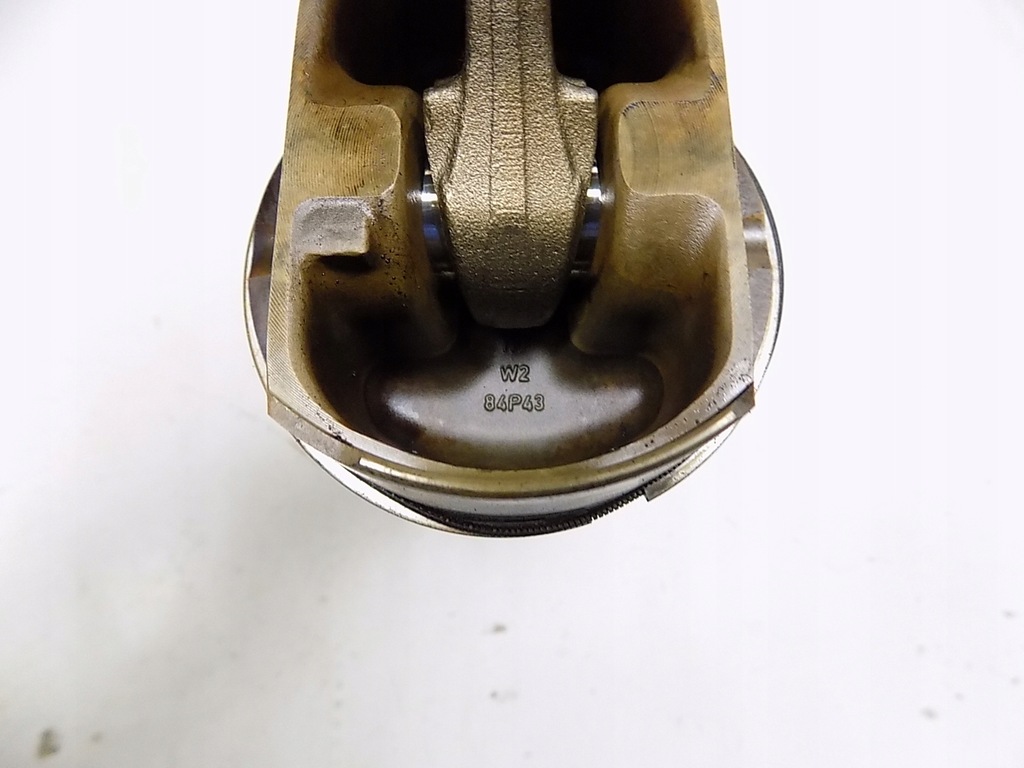 фото №14, Поршень шатун - audi a4 b7 a6 c6 a8 3.2 fsi auk