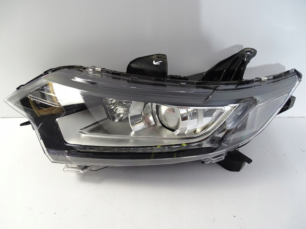 фото №1, Лампа передняя левая mitsubishi outlander iii lift