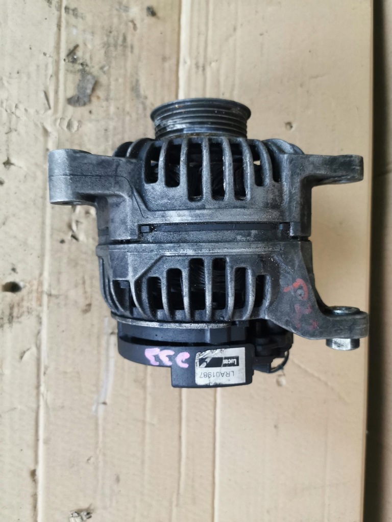 фото №1, Генератор audi a8 d3 lra01987 lucas